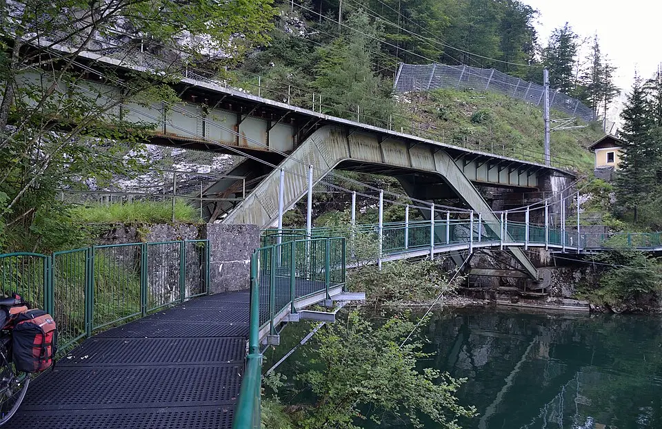 Obrázek: Herzi Pinki · CC BY-SA 3.0 Wehrgrabenbrücke