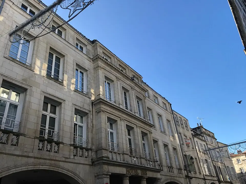 Slika: Pertuisallionis · CC BY-SA 4.0 théâtre de La Rochelle