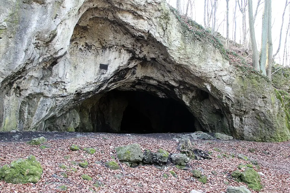 Obrázok: Derzno · CC BY 3.0 Oswaldhöhle