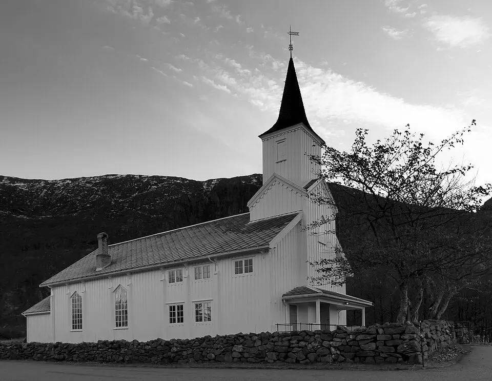 Otrøy kirke