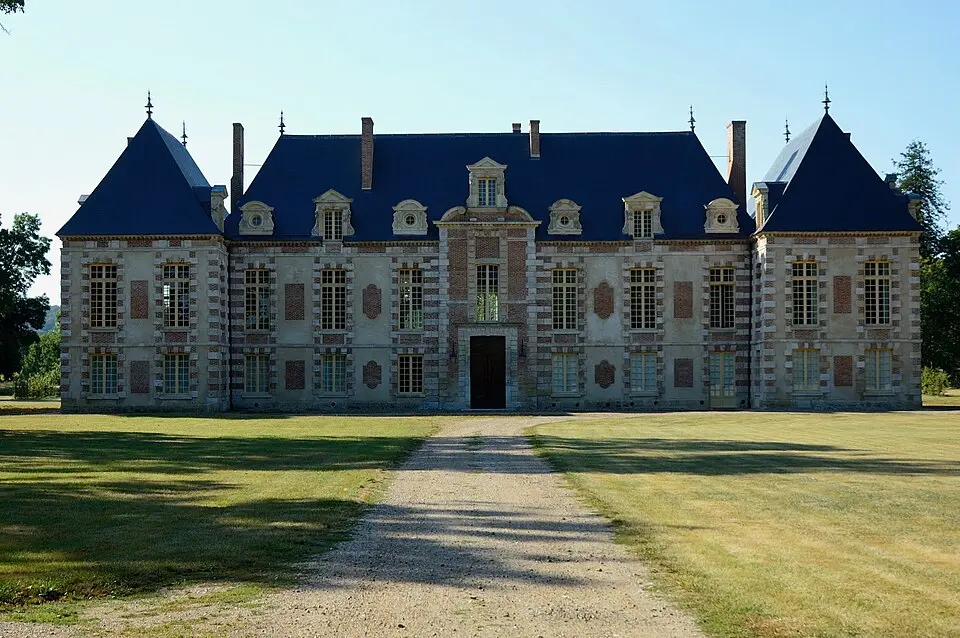 Château de La Croix-Saint-Leufroy
