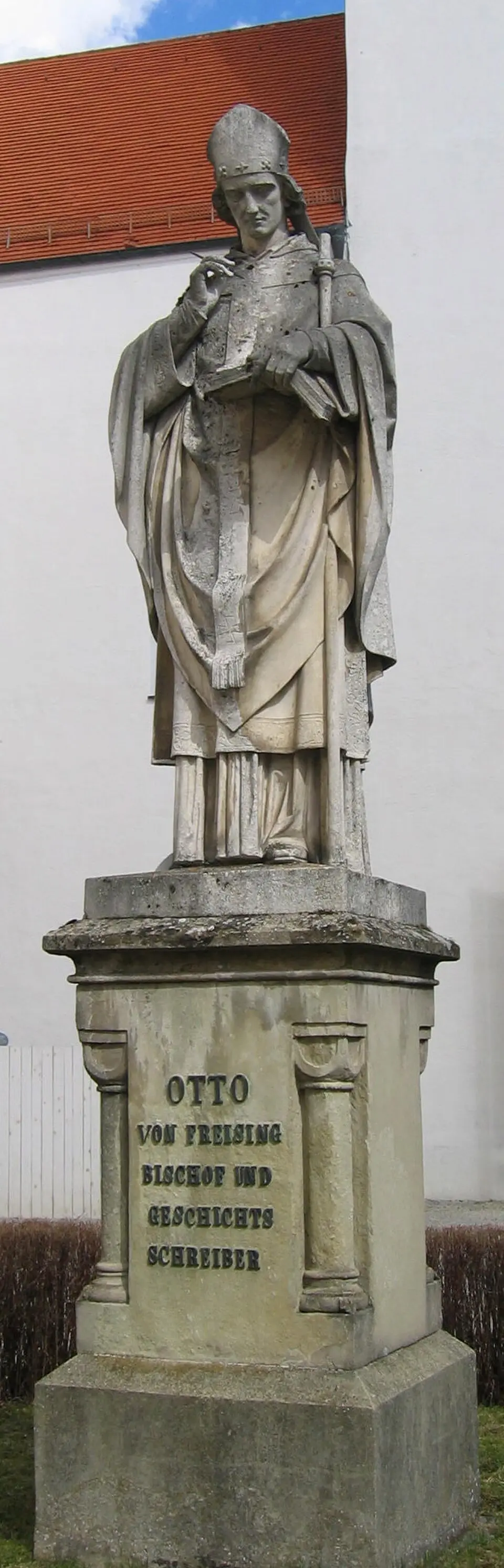 Mis en ligne par: Somoza · CC BY-SA 3.0 Denkmal für Otto von Freising
