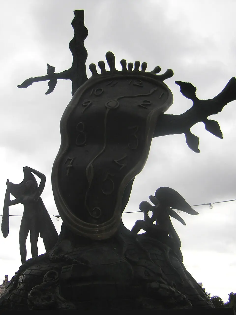 Dalí Universe