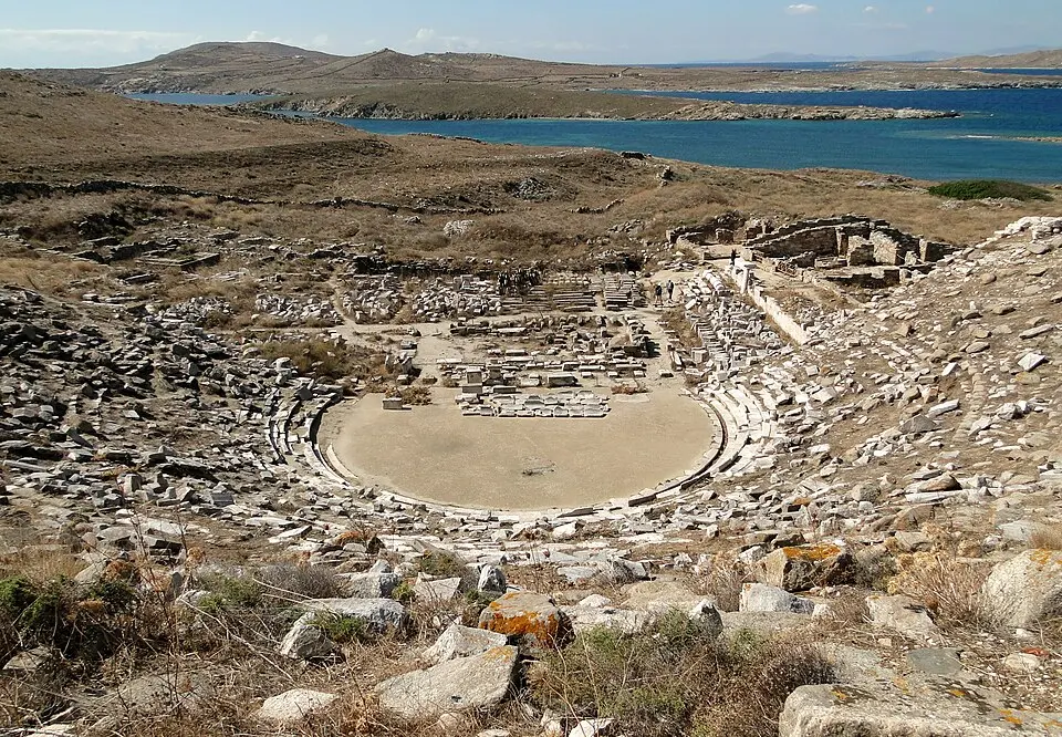 Αρχαίο θέατρο της Δήλου