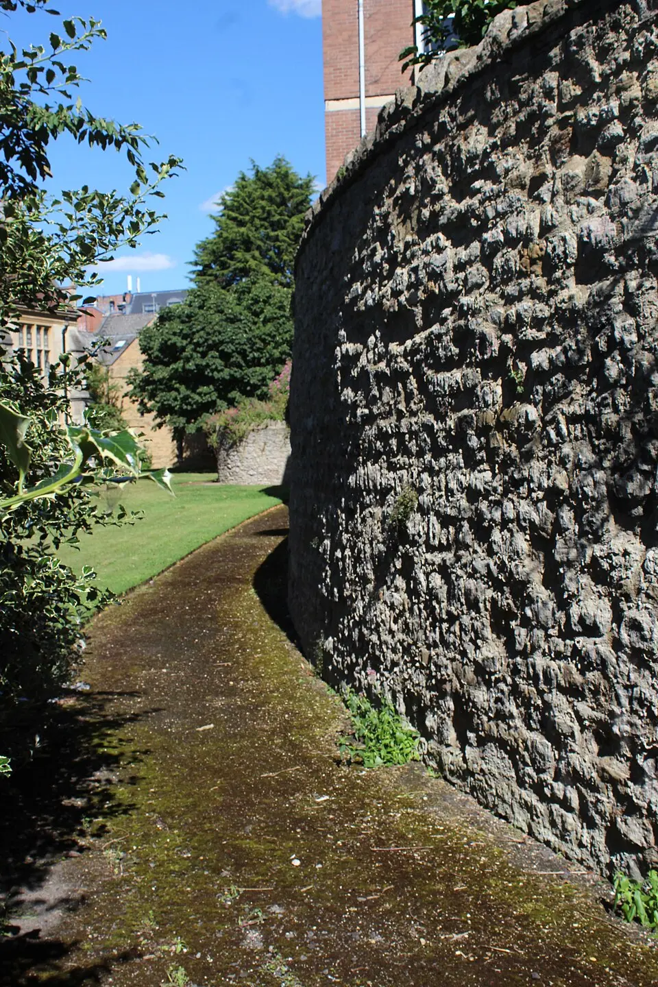 Oxford city walls