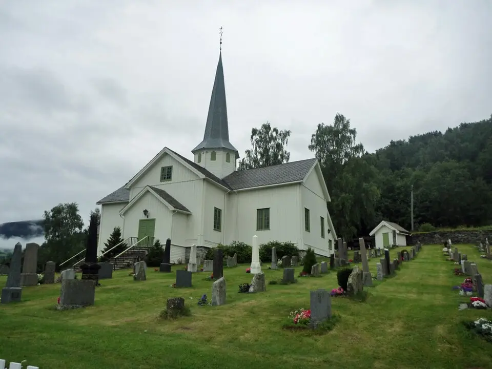 Øyer kirke