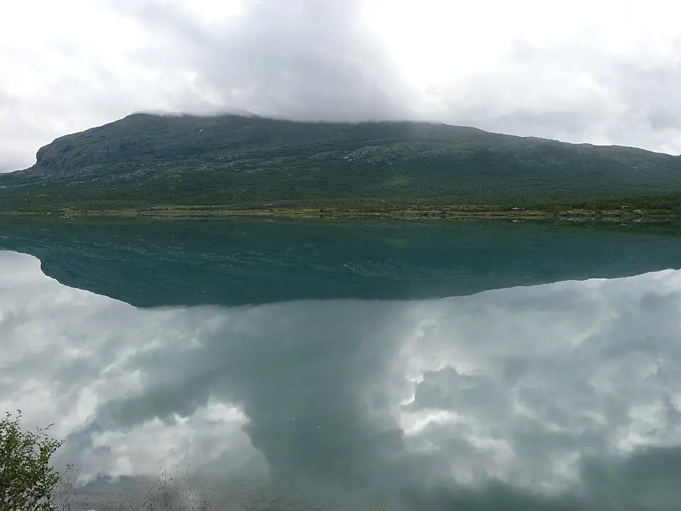 Øvre Sjodalsvatnet