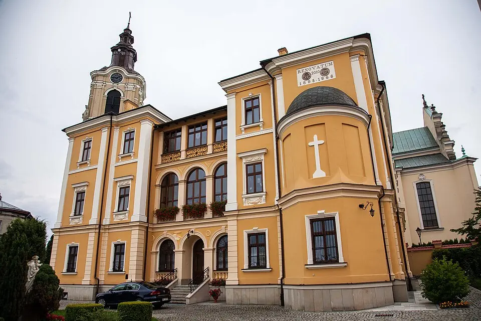 Pałac biskupi, Plac Katedralny 4 w Przemyślu