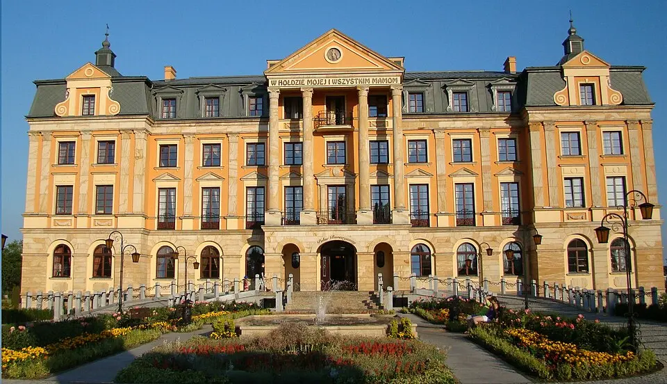 Pałac Bursztynowy we Włocławku