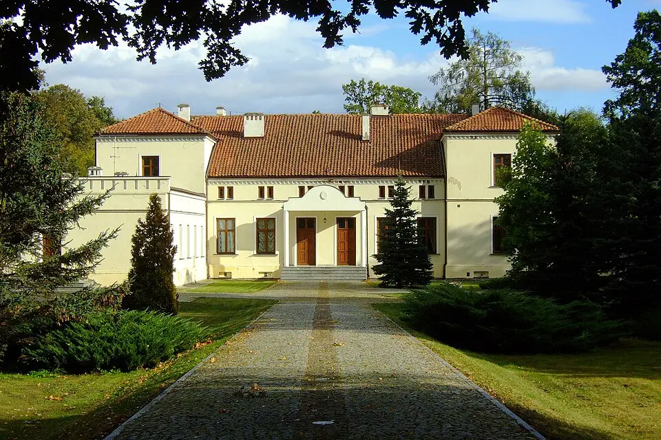 Palace in Łojdy