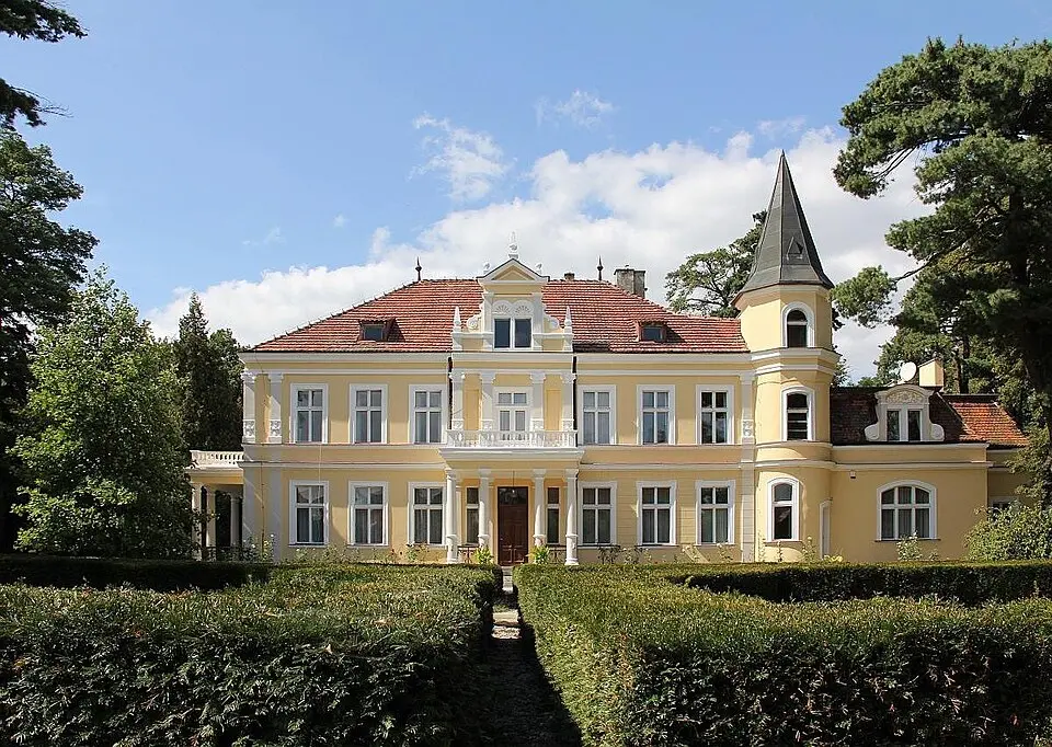 Pałac w Gosławicach