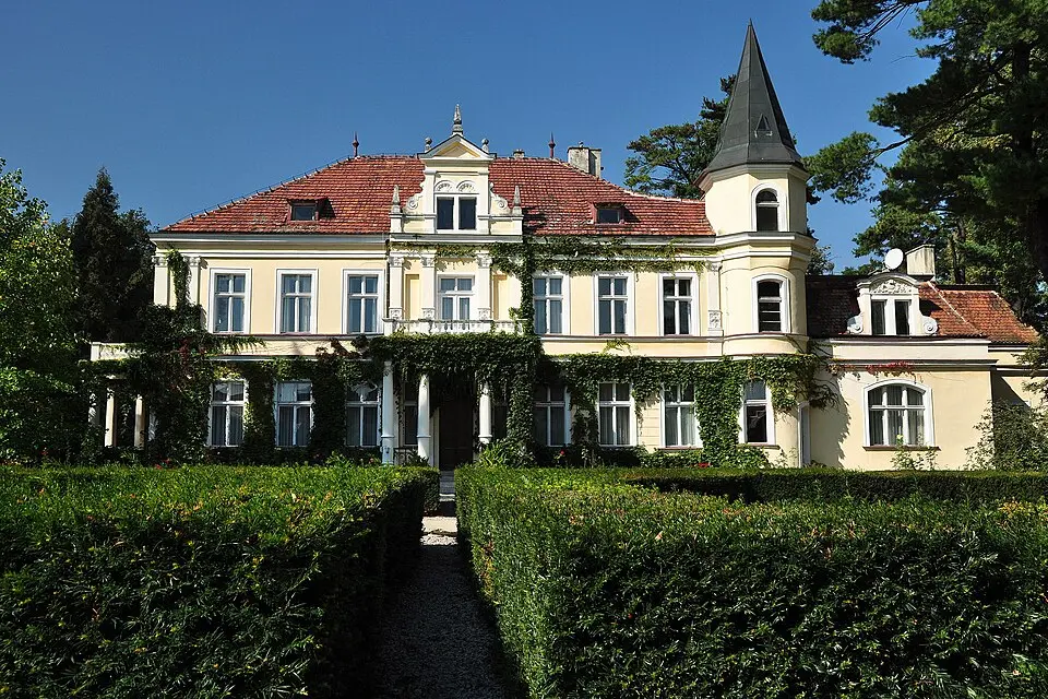 Pałac w Gosławicach