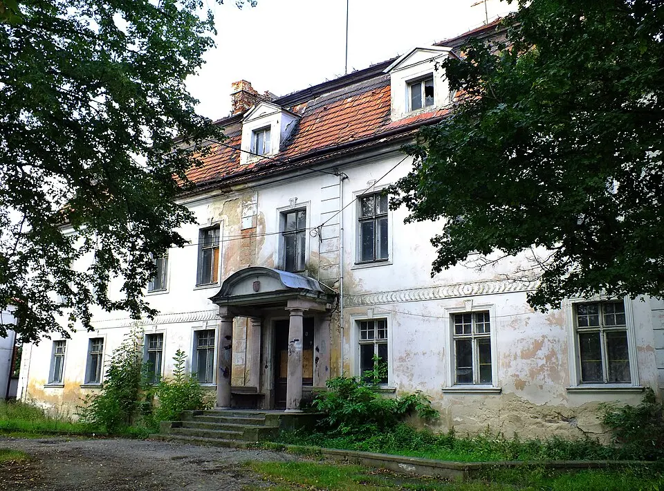 Pałac w Komorowie