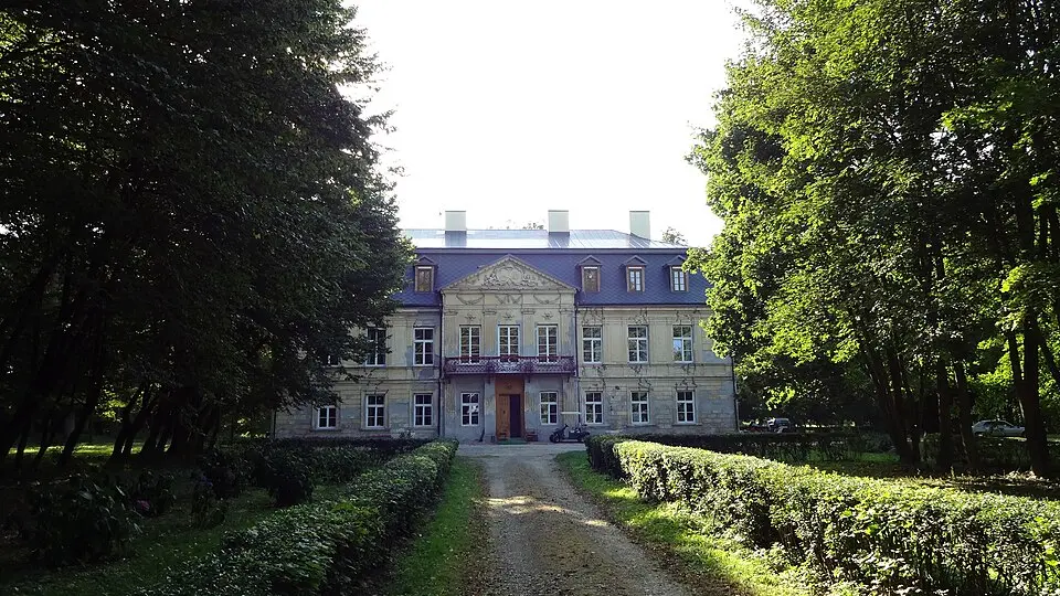 Zespół pałacowy