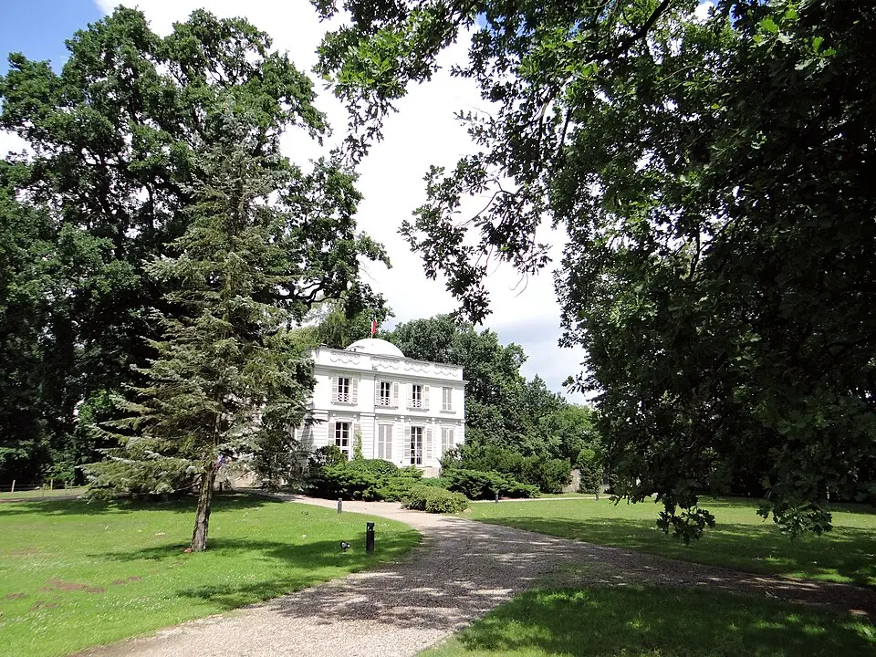 Potocki-Palast (Natolin)