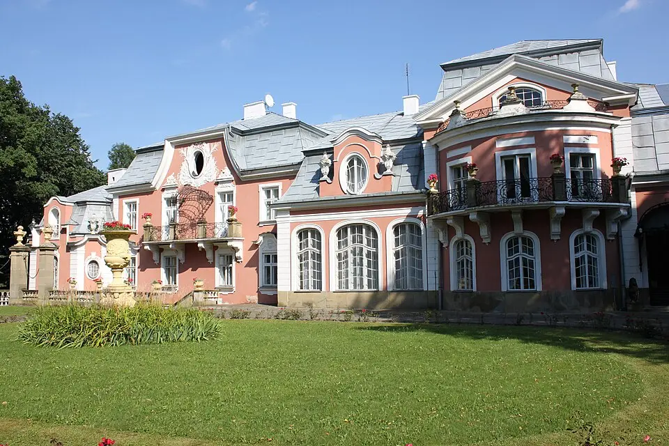 Pałac, Jana Kochanowskiego 141 w Gorlicach
