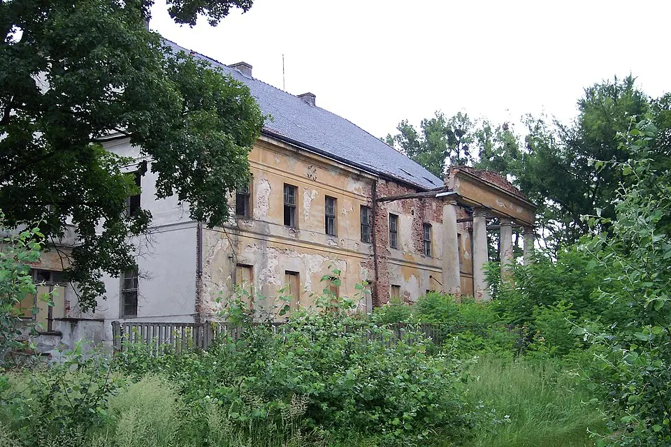 Pałac w Zębowicach