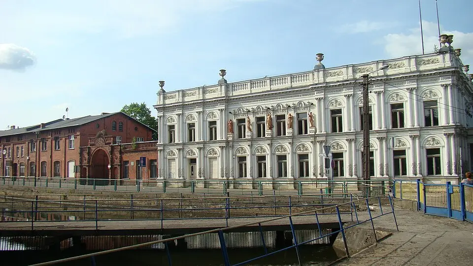 Zespół pałacowy