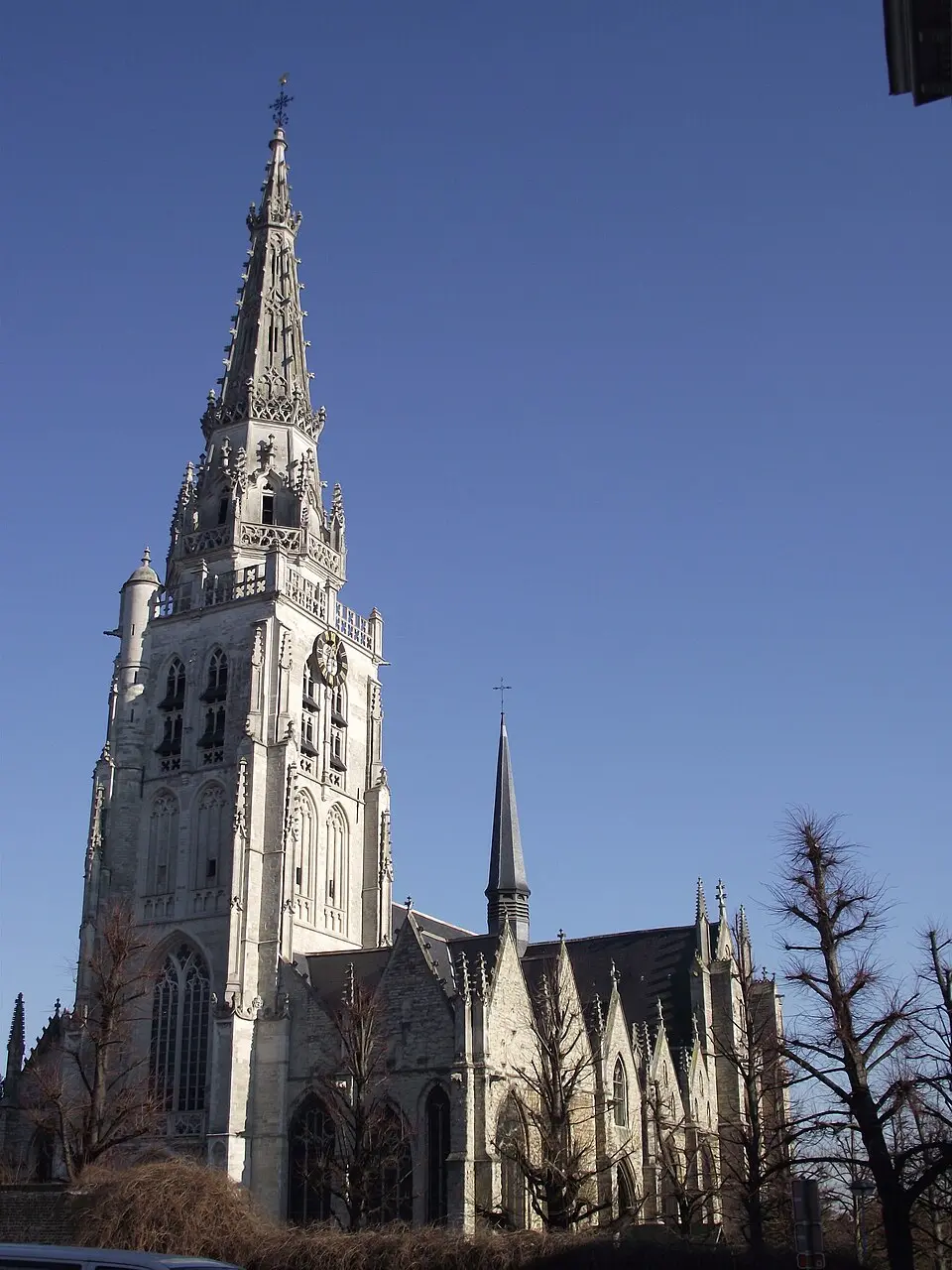 Stiftskirche Sankt Peter und Sankt Guido