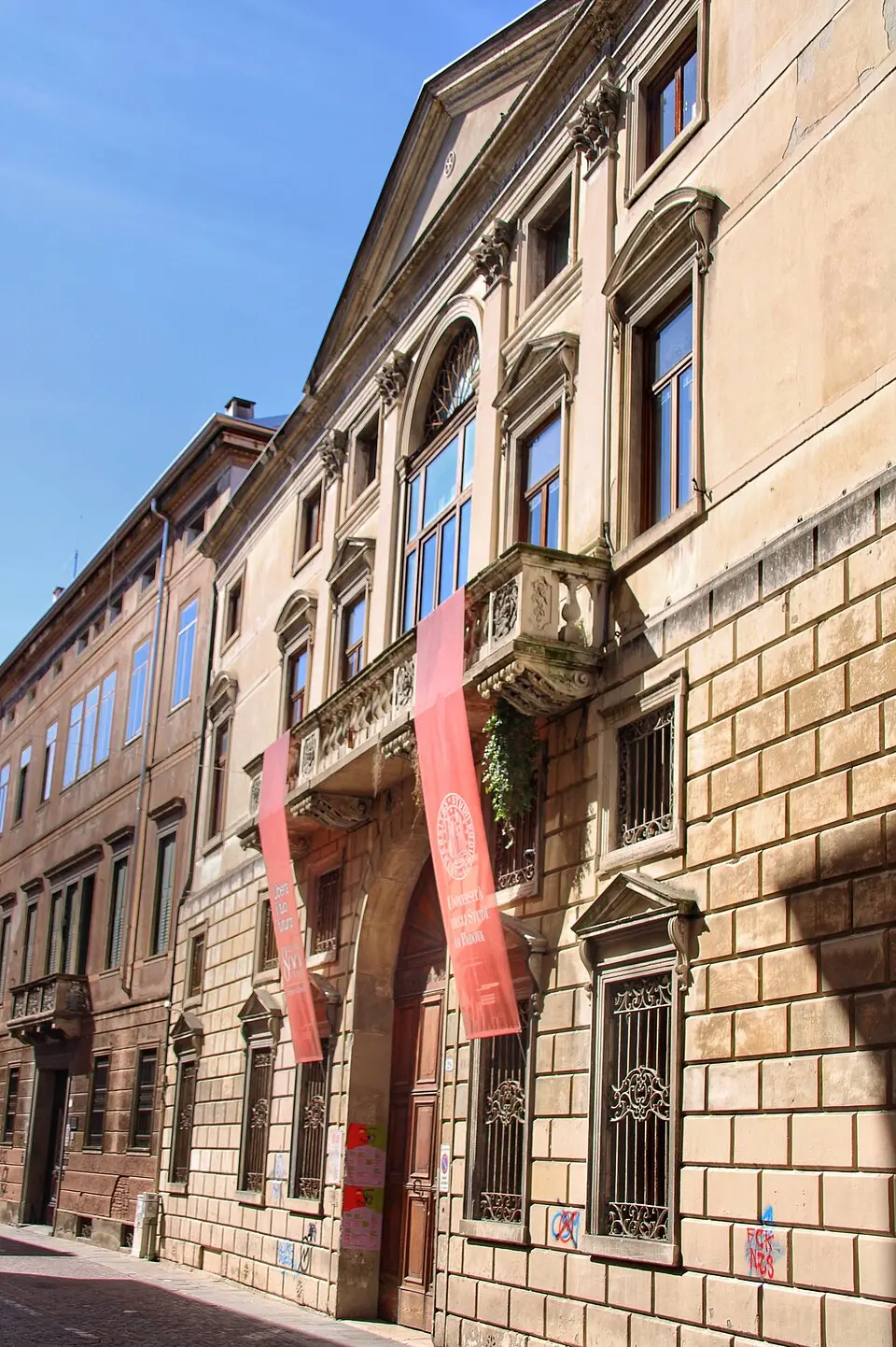 Palazzo Dottori
