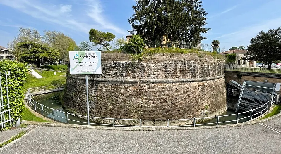 Torrione Saracinesca