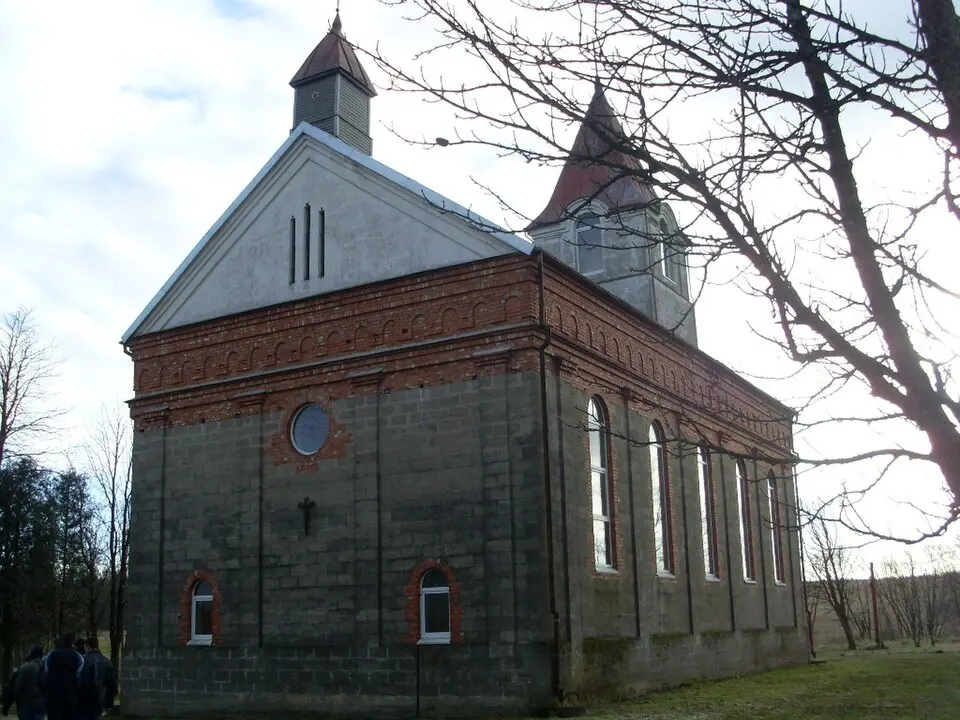 Pakutuvėnų Šv. Antano Paduviečio bažnyčia