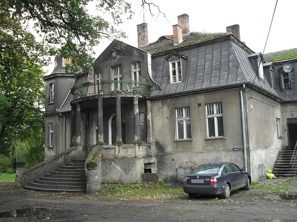 Manor in Szewno