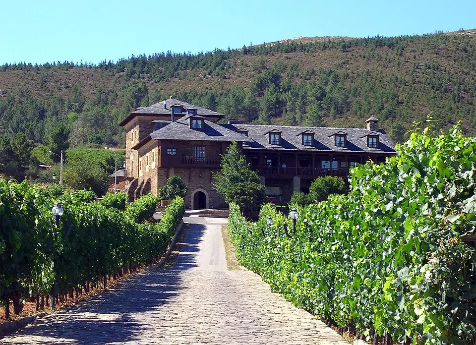 Slika: JesusLT · CC BY-SA 3.0 ES palacio de Canedo