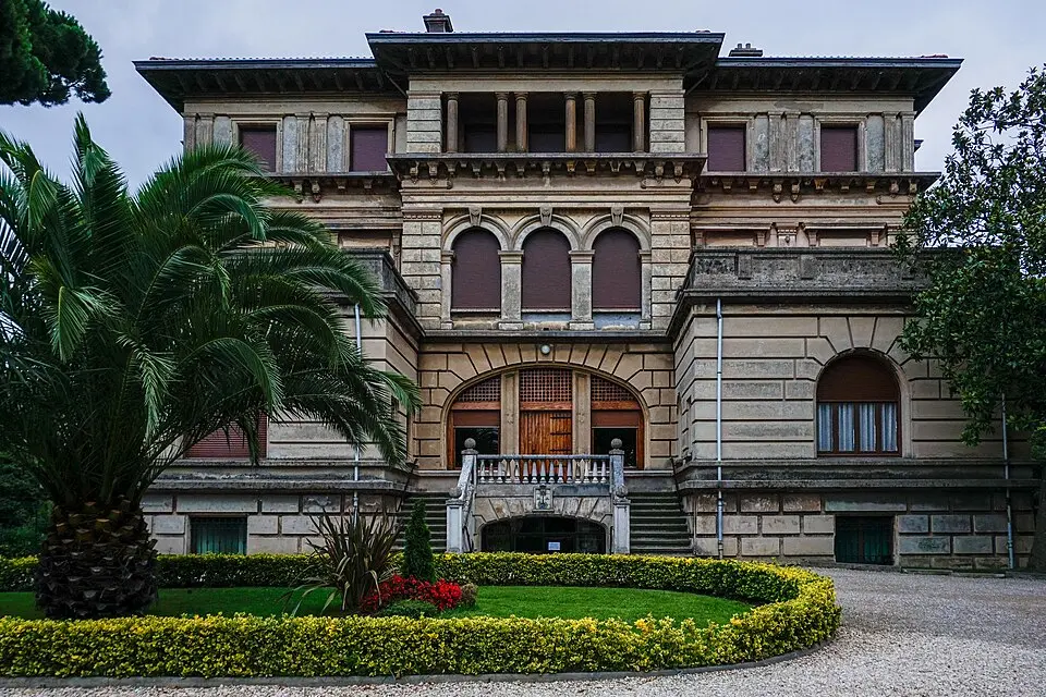 Palacio Valdés