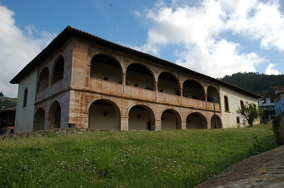 Palacio de Valdés-Bazán