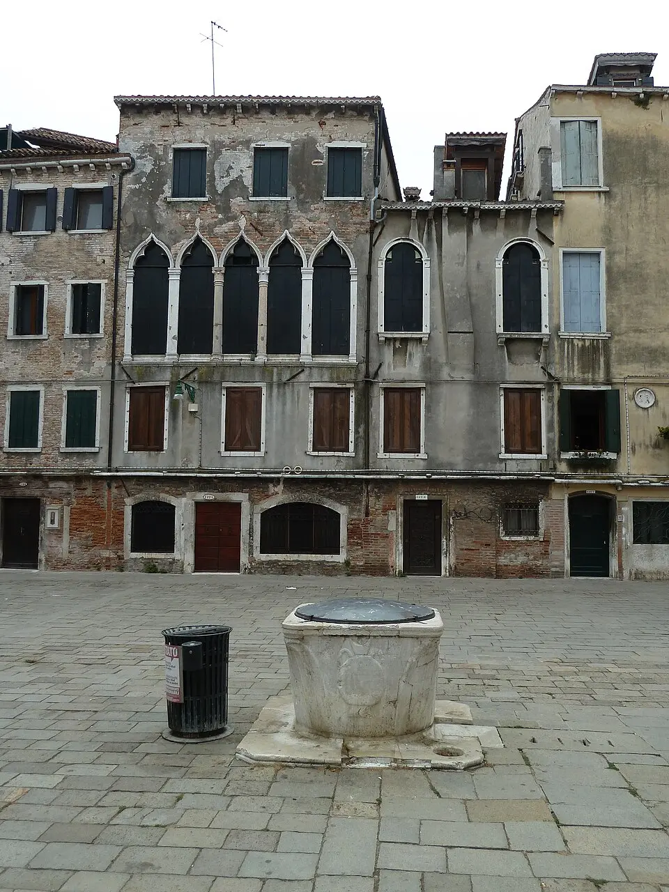 Palazzo Bernardo a San Silvestro