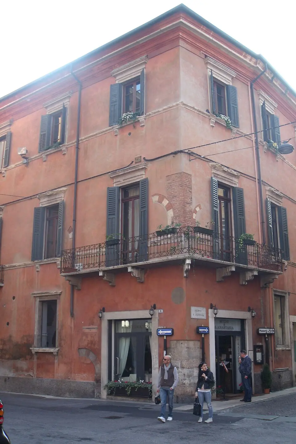 Palazzo Bevilacqua