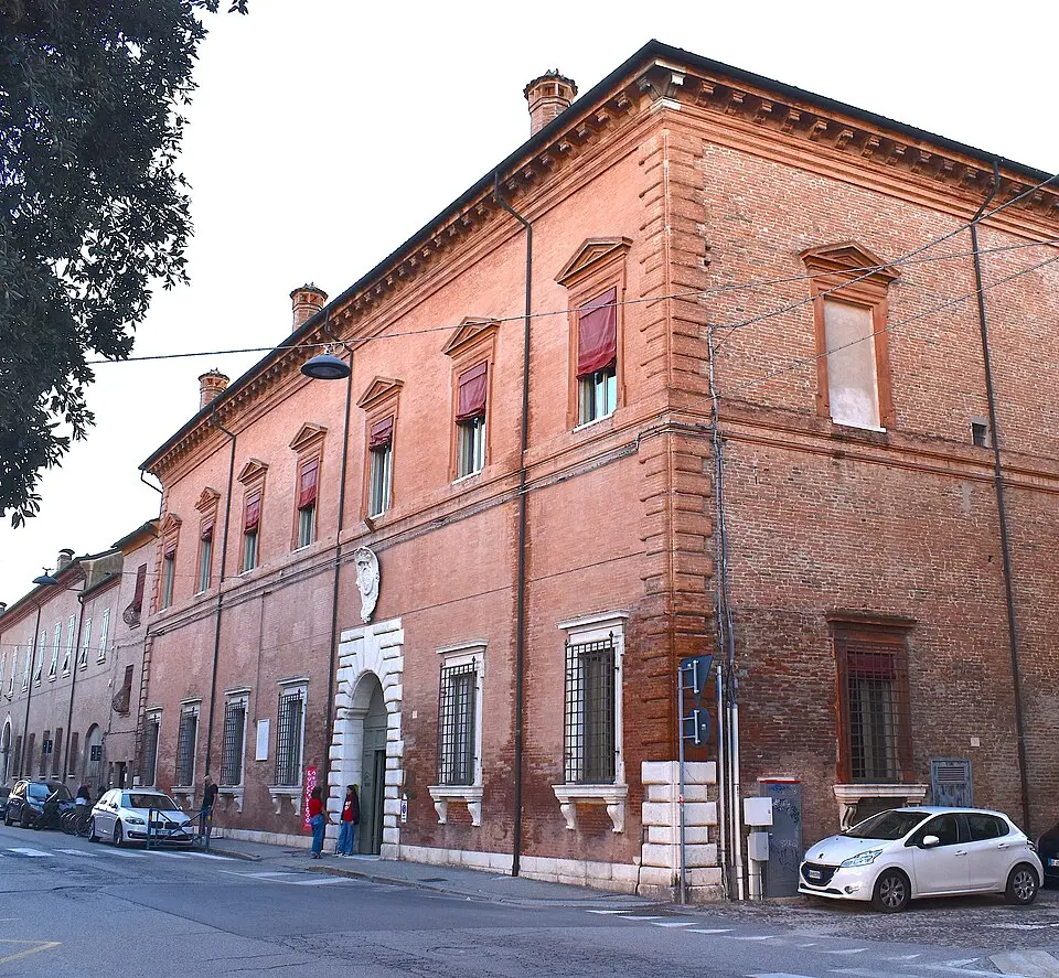 Palazzo Calcagnini