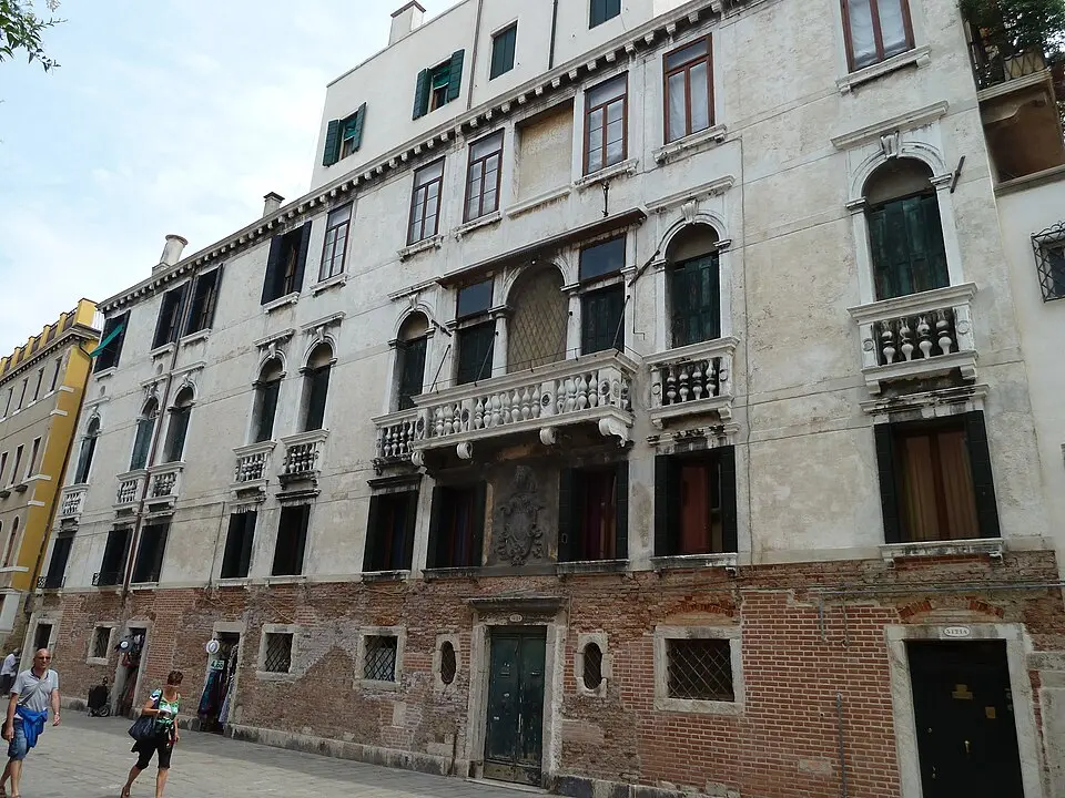 Palazzo Canal