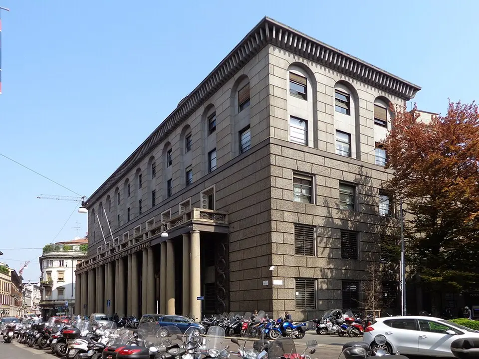 Palazzo della Cassa di Risparmio delle Provincie Lombarde