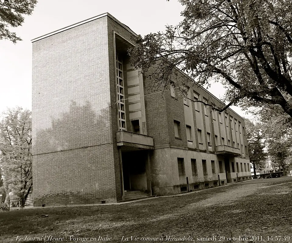 Casa della Gioventù Italiana del Littorio (Mirandola)