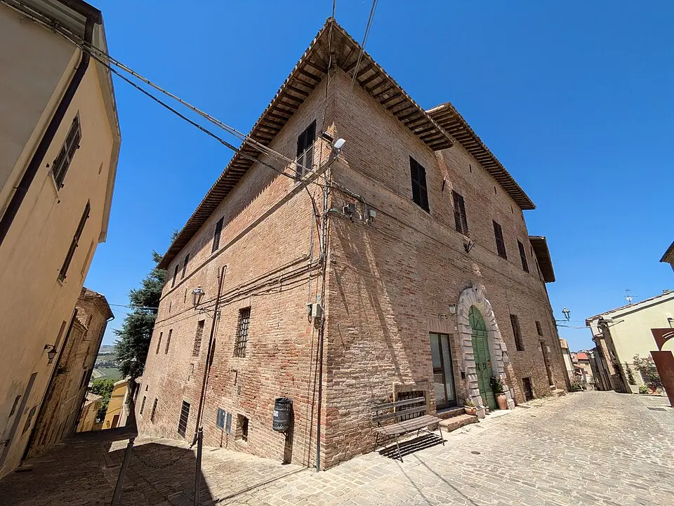Della Rovere palace