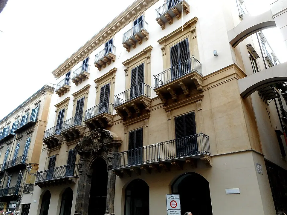 Palazzo Drago Ajroldi di Santacolomba