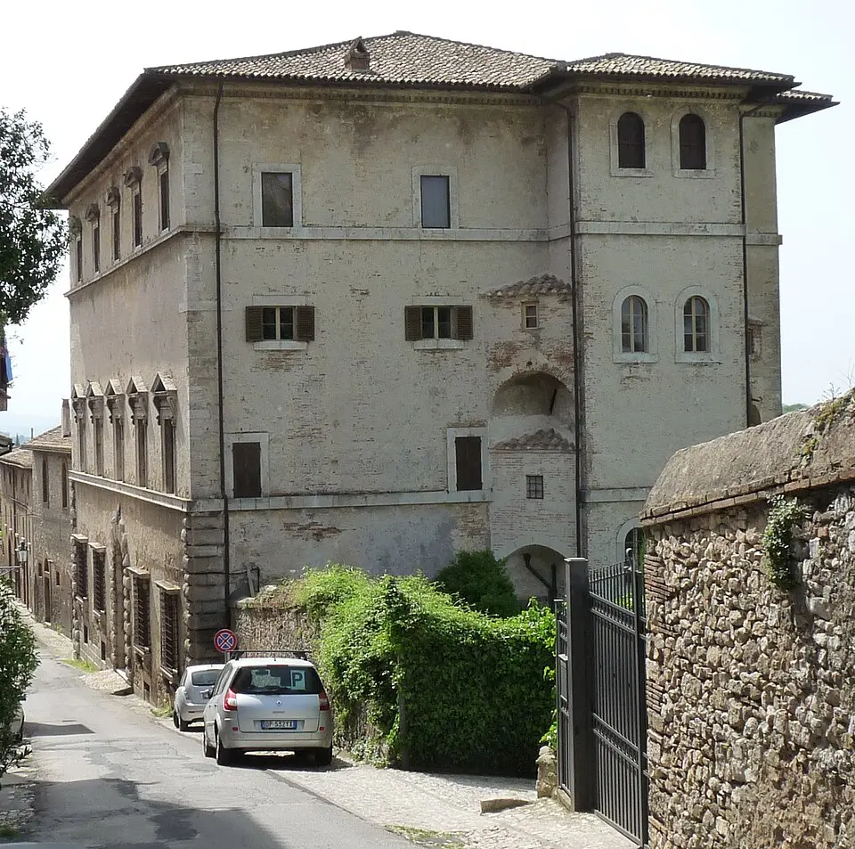 Palazzo Farrattini