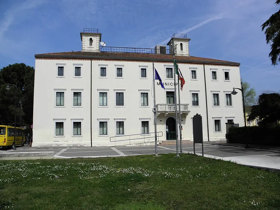 Palazzo Mangili-Valmarana