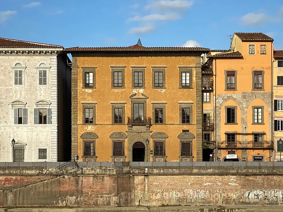 Palazzo Roncioni