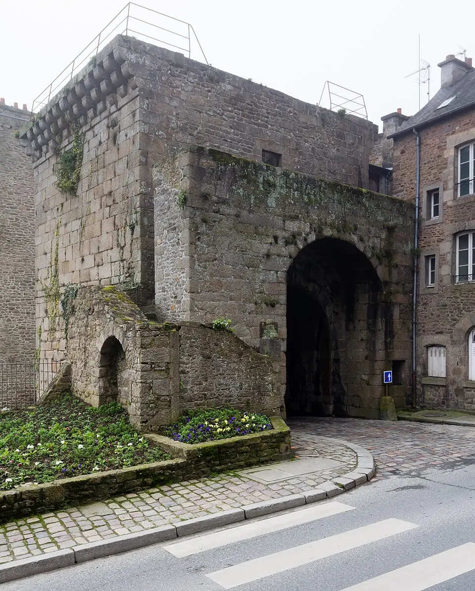 porte Saint-Louis