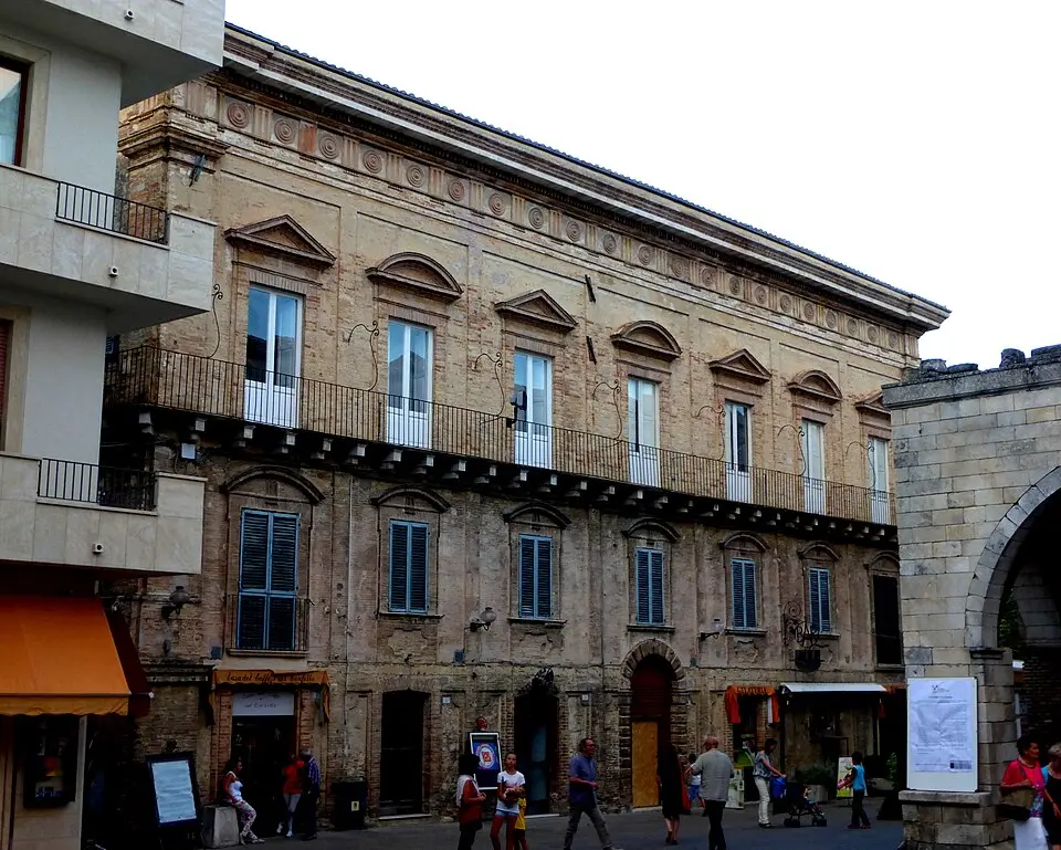 Palazzo Vitacolonna