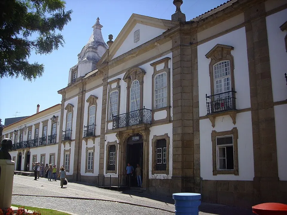 Palácio dos Condes de Avillez