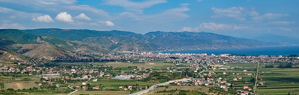 Komuna Buçimas