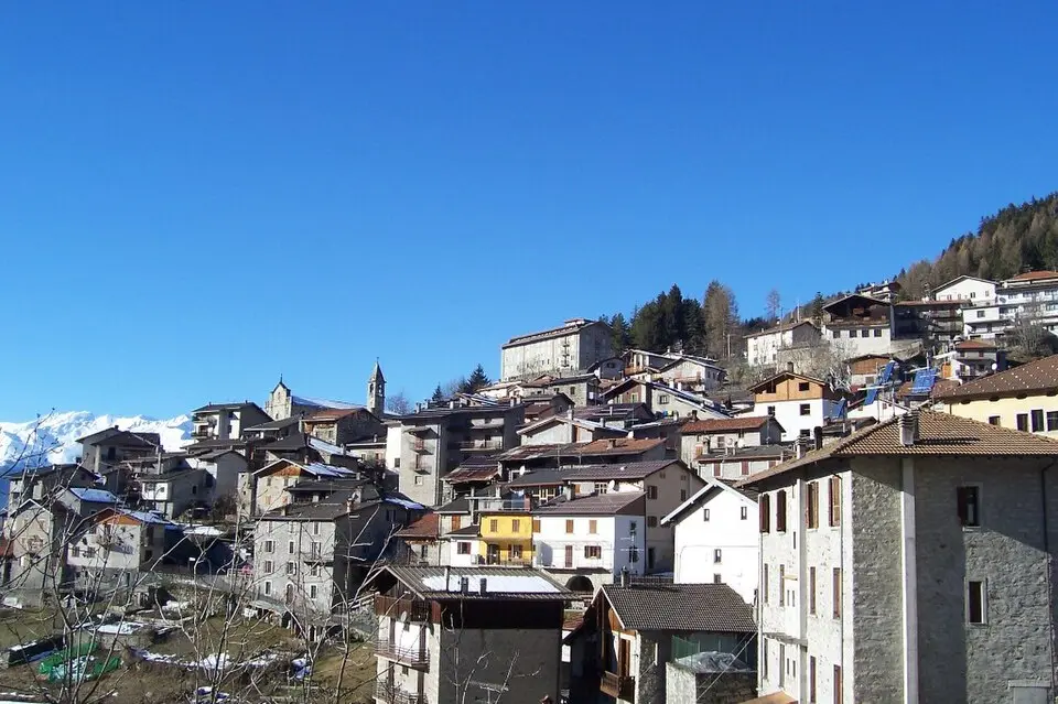 Immagine: Luca Giarelli · CC BY-SA 3.0 Saviore dell'Adamello