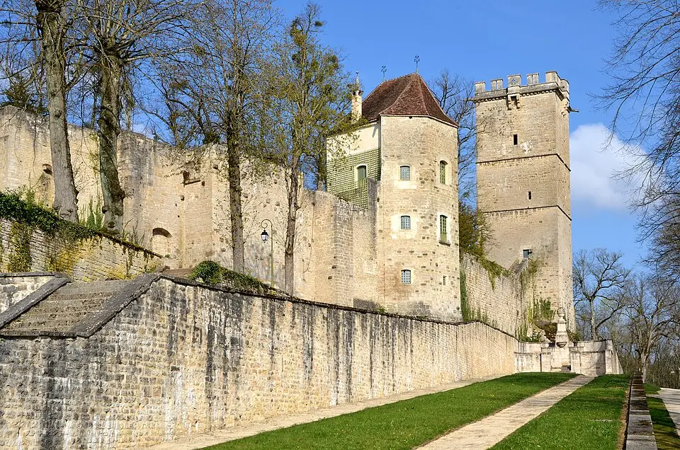 château de Montbard