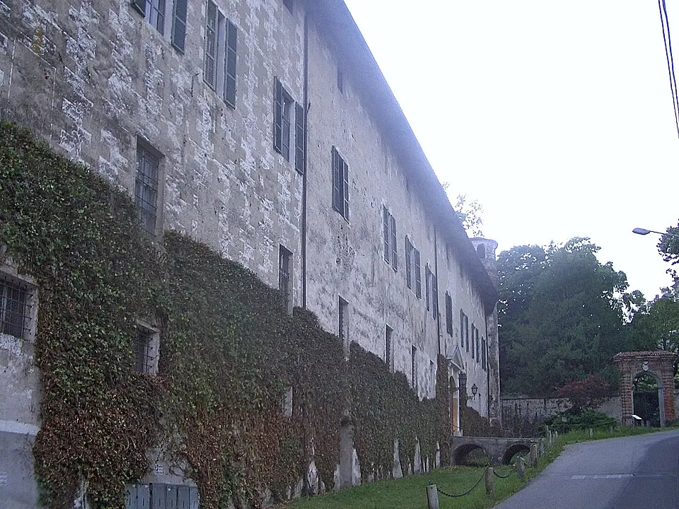 Image: Laurom · CC BY-SA 3.0 Castello di Parella