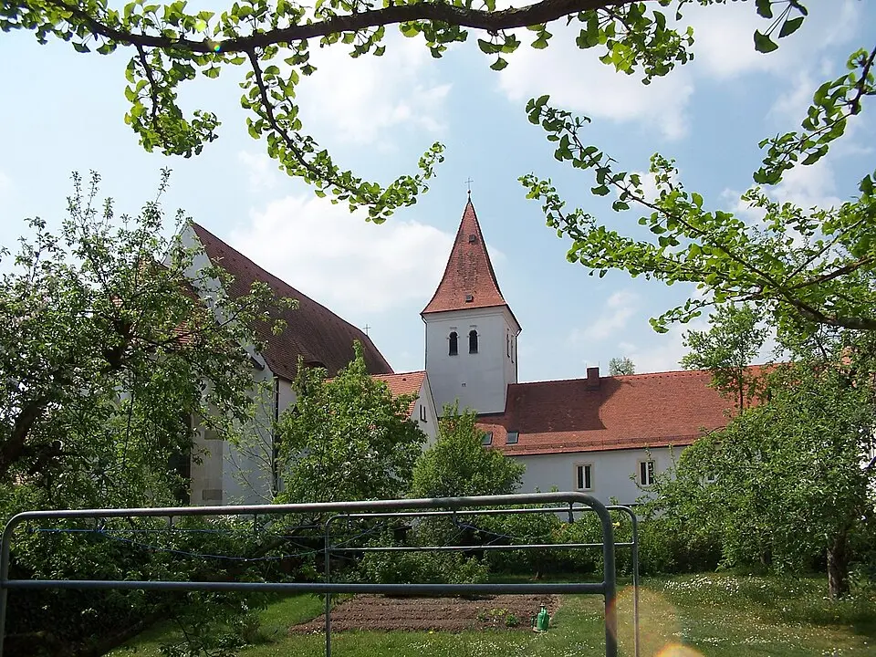 Augustinerchorherren-, später Benediktinerkloster St. Michael, Paring