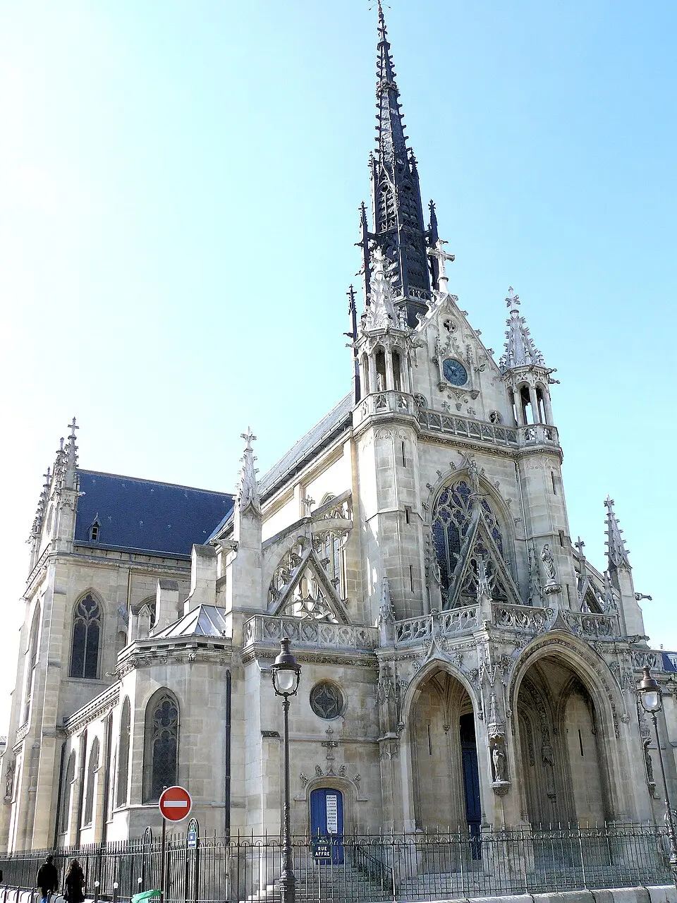 église Saint-Bernard de la Chapelle
